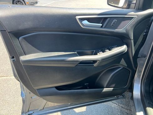 Certified 2024 Ford Edge SEL w/ Convenience Package AWD/4WD image 11