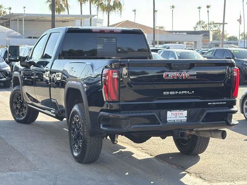 Used 2024 GMC Sierra 3500 Denali w/ Denali Reserve Package AWD/4WD image 7