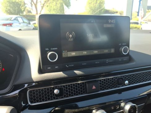 Used 2025 Honda Civic Sport image 19