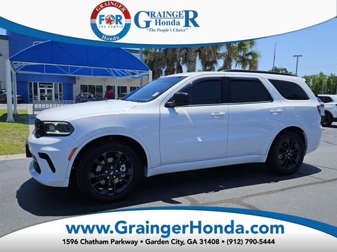 Used 2023 Dodge Durango GT w/ Blacktop Package RWD image 1