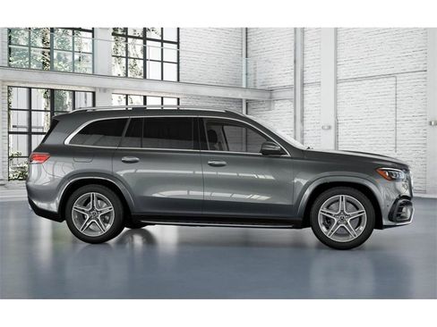 New 2026 Mercedes-Benz GLS 450 4MATIC image 15