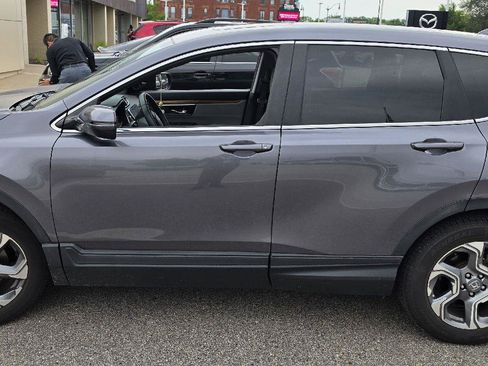 Used 2019 Honda CR-V EX image 2