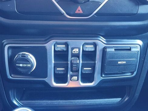 Used 2020 Jeep Wrangler Unlimited Sport S image 20