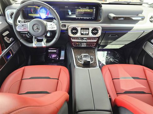 Used 2024 Mercedes-Benz G 63 AMG 4MATIC image 16