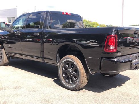 New 2025 RAM 2500 Big Horn image 5