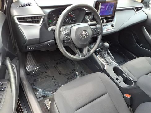 Used 2024 Toyota Corolla LE FWD image 17
