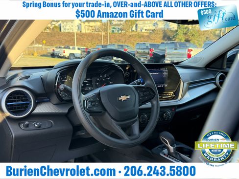 Used 2025 Chevrolet Trax LS w/ LS Convenience Package image 12