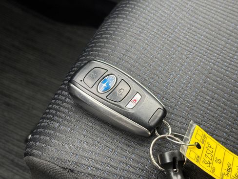 Used 2025 Subaru Ascent Premium AWD/4WD image 26