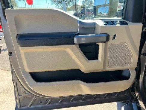 Used 2021 Ford F250 XLT w/ XLT Premium Package image 41