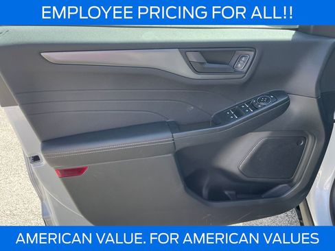 New 2026 Ford Escape Active w/ Cold Weather Package FWD image 14