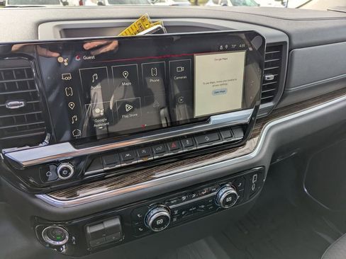 New 2026 GMC Sierra 1500 SLE w/ X31 Off-Road Package image 18