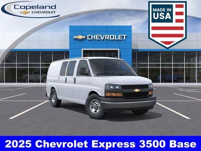 New 2025 Chevrolet Express 3500