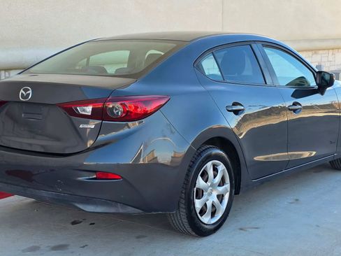 Used 2015 MAZDA MAZDA3 i Sport image 3