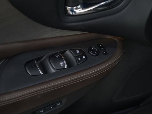 Used 2015 Nissan Murano SL image 21