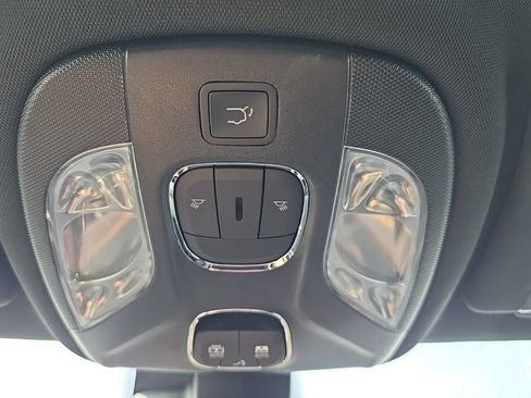 New 2026 Jeep Compass Limited w/ Sun, Sound & Navigation Group AWD/4WD image 38