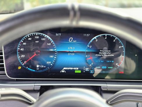 Used 2021 Mercedes-Benz GLS 63 AMG 4MATIC image 26