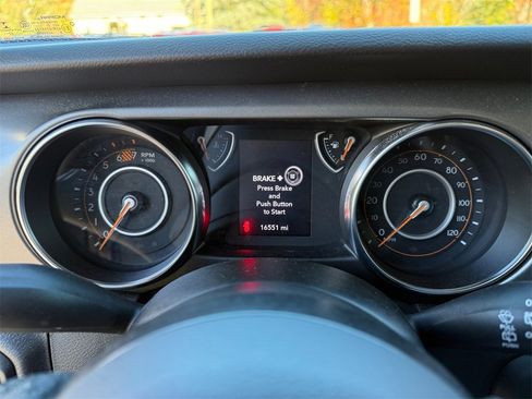 Certified 2023 Jeep Wrangler Sport S image 24