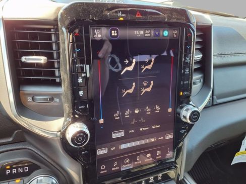 New 2026 RAM 1500 Laramie AWD/4WD image 5