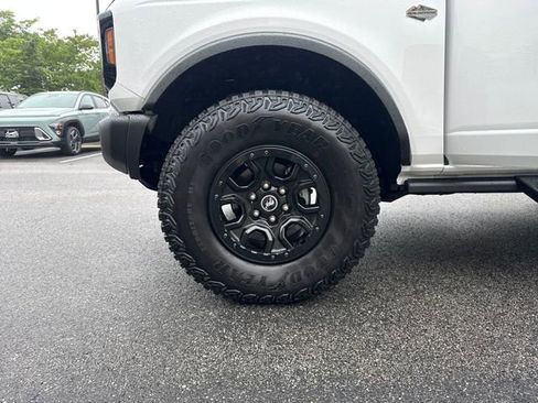 Used 2023 Ford Bronco Wildtrak AWD/4WD image 27