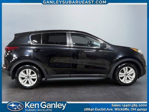 Used 2017 Kia Sportage LX image 6