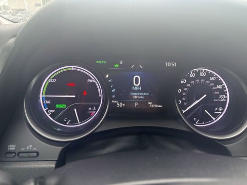 Used 2022 Toyota Camry XSE w/ Cold Weather Package FWD image 5