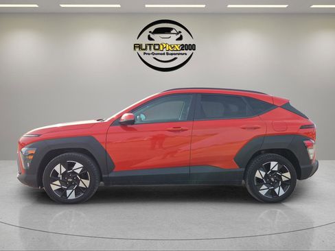Used 2024 Hyundai Kona SEL image 4