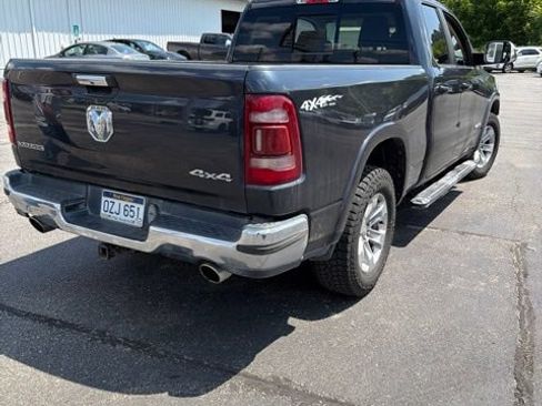 Used 2019 RAM 1500 Laramie AWD/4WD image 6
