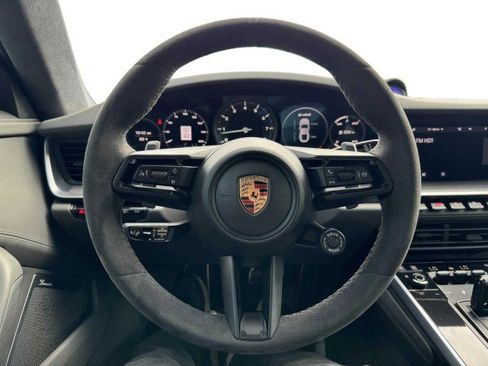 Used 2020 Porsche 911 Carrera 4S image 33