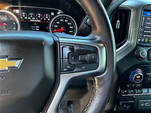 Certified 2021 Chevrolet Silverado 1500 LTZ w/ Technology Package image 22