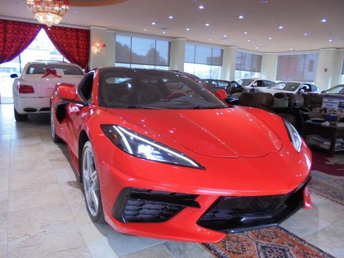 Used 2021 Chevrolet Corvette Stingray Coupe w/ 1LT image 25