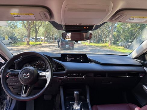 Used 2025 MAZDA MAZDA3 s image 28