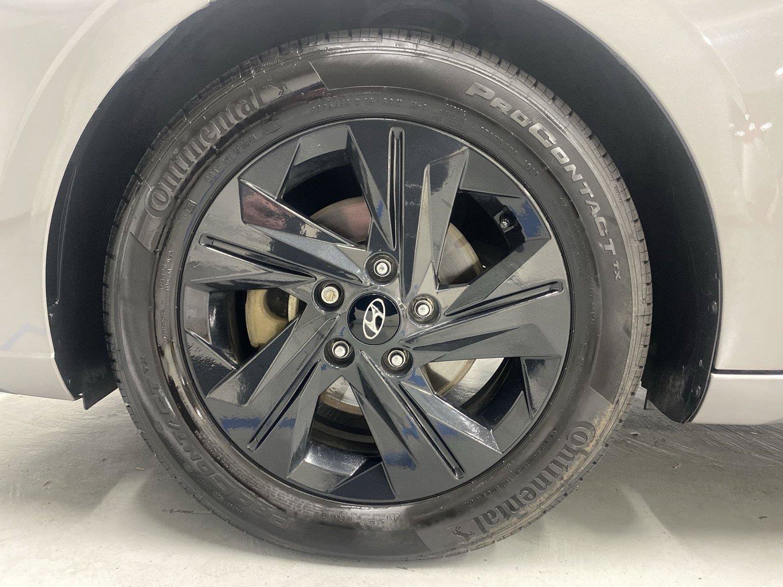 Used 2023 Hyundai Elantra Blue FWD image 22