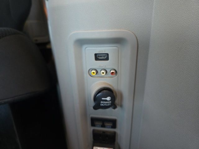 Used 2017 Dodge Grand Caravan SE w/ Power Window Group FWD image 10