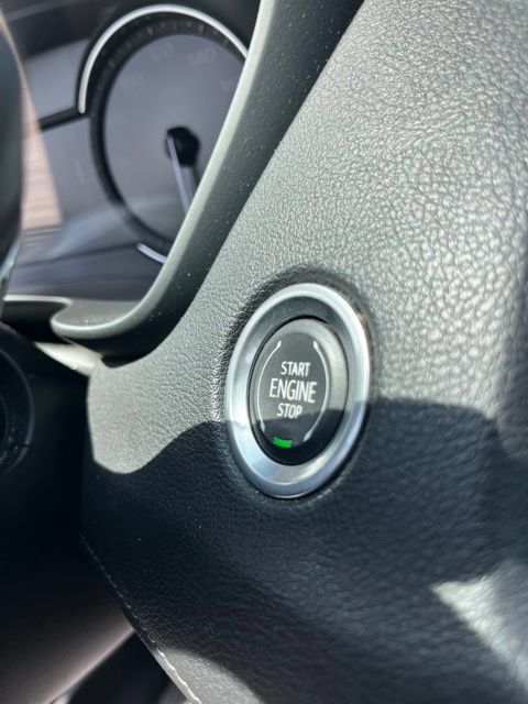 Used 2020 Cadillac XT4 Luxury FWD image 21