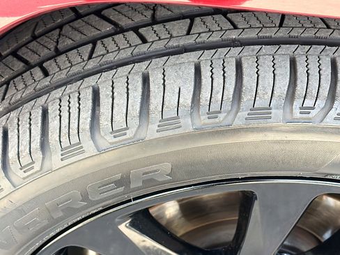 Used 2019 Jeep Grand Cherokee Altitude image 44