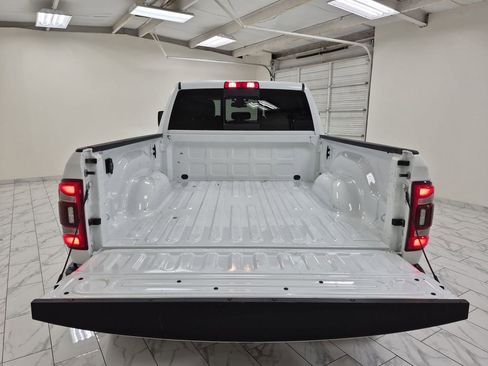 Used 2024 RAM 2500 Laramie image 27