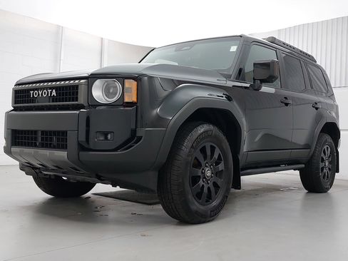 Used 2024 Toyota Land Cruiser image 1