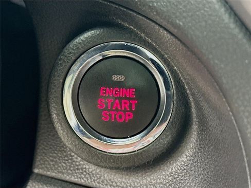 Used 2020 Subaru Ascent Limited w/ Technology Package image 17