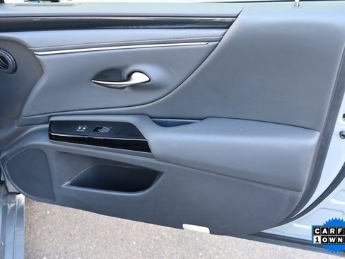 Used 2025 Lexus ES 350 image 19
