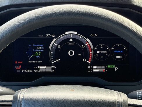 Used 2022 Toyota Tundra Limited image 17