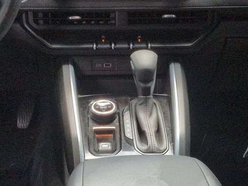 Used 2024 Chevrolet Colorado Trail Boss AWD/4WD image 19