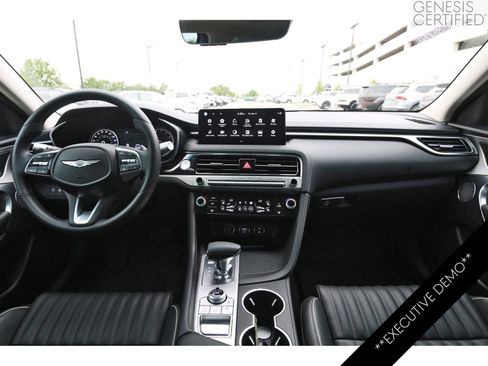 Used 2026 Genesis G70 2.5T Prestige RWD image 12
