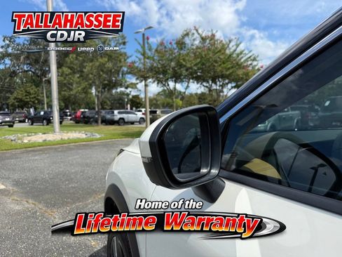 Used 2021 Nissan Rogue Platinum FWD image 11
