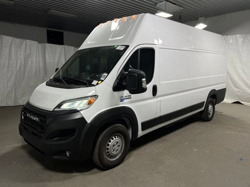 Used 2024 RAM ProMaster 3500 w/ Delivery Van Package FWD image 3