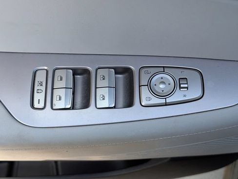 Used 2024 Hyundai Palisade SEL FWD image 15
