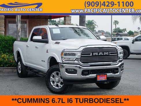 Used 2022 RAM 2500 Laramie AWD/4WD image 1