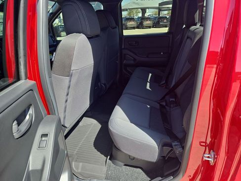 New 2026 Nissan Frontier SV w/ Tow Package AWD/4WD image 6