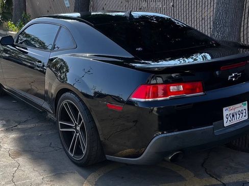 Used 2015 Chevrolet Camaro LS RWD image 10