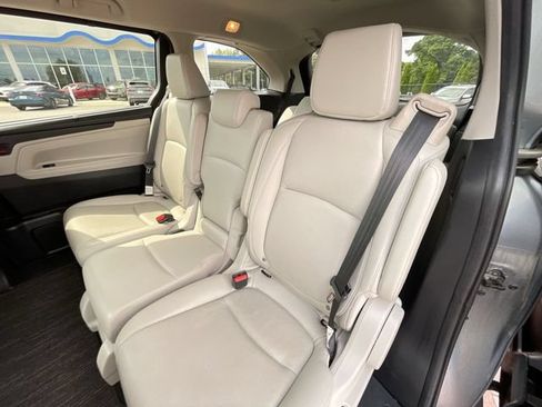 Certified 2025 Honda Odyssey EX-L image 19