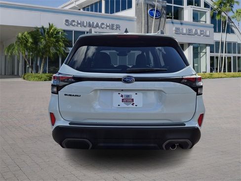 Certified 2025 Subaru Forester Limited image 6